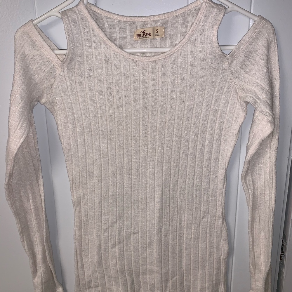 Hollister White Shoulder Cut Out Top
